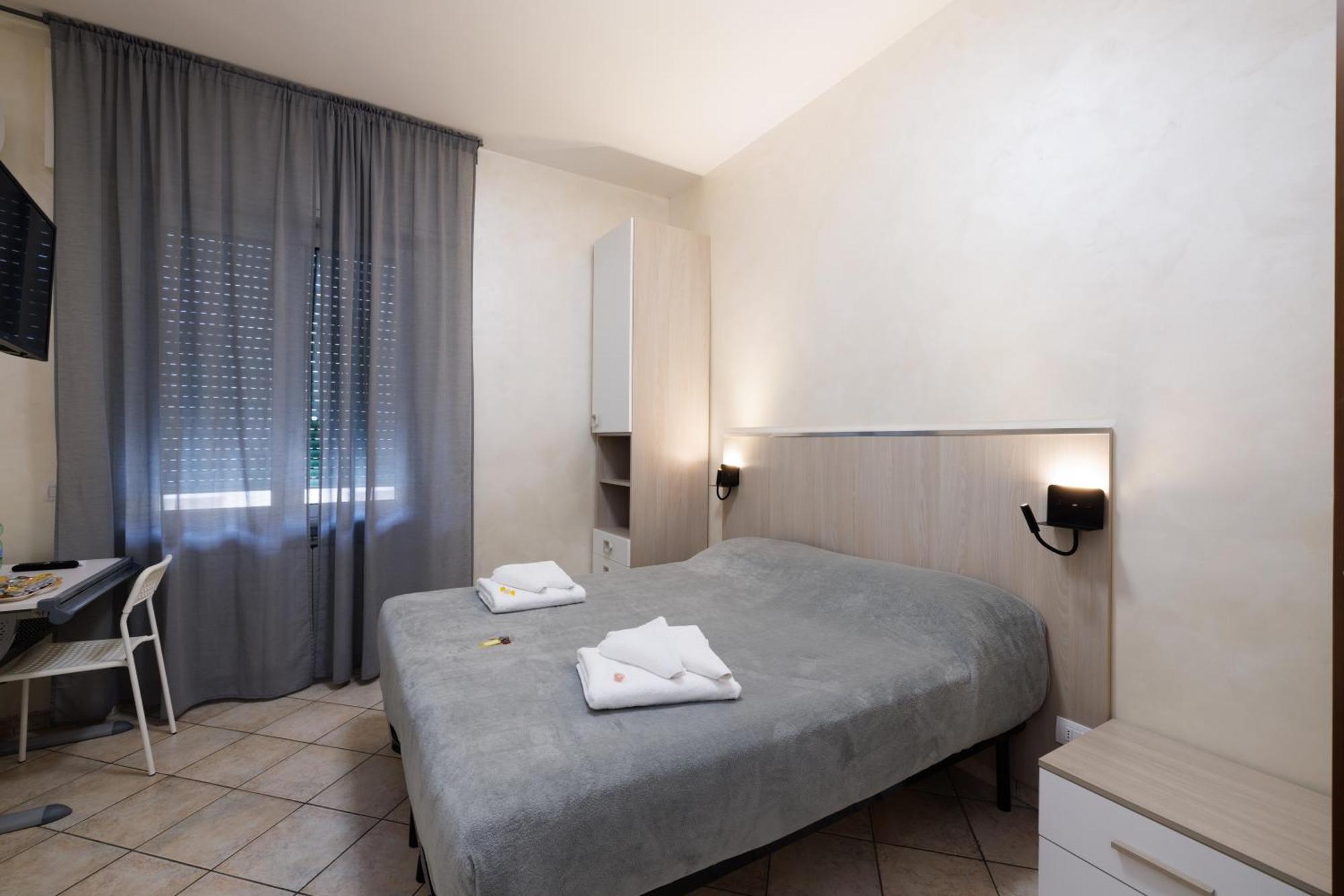 Hotel Roma Marine House Lido di Ostia Exterior foto