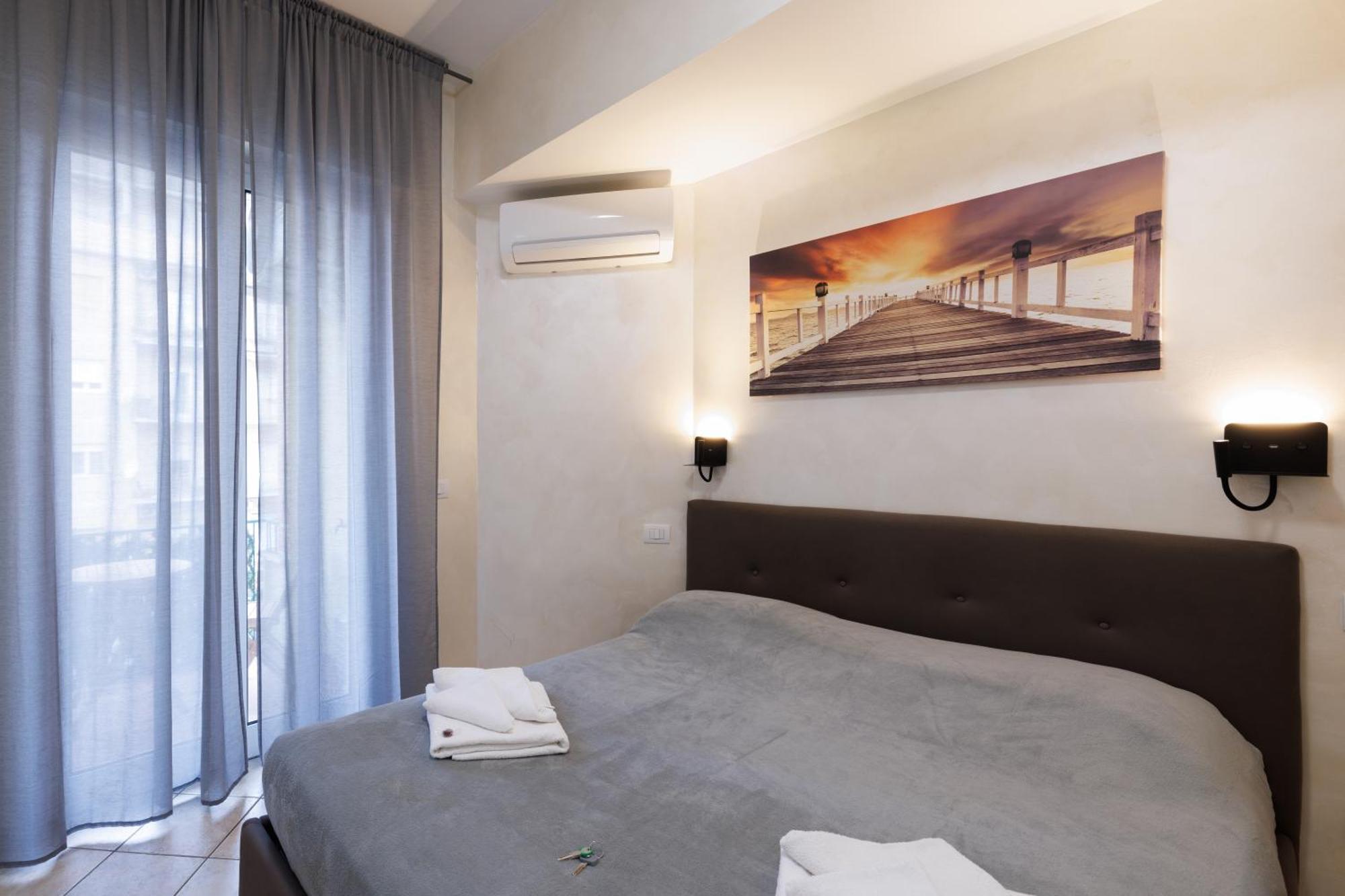 Hotel Roma Marine House Lido di Ostia Exterior foto